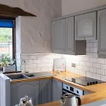 Mill Barn, Castle Carrock, Dogs Welcome, Hot Tub With Countryside And Reservoir Views *