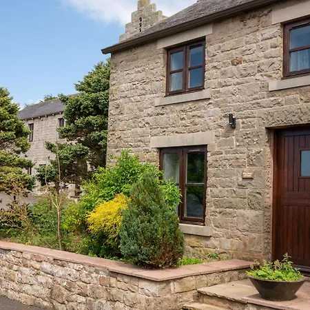 Mill Barn, Castle Carrock, Dogs Welcome, Hot Tub With Countryside And Reservoir Views