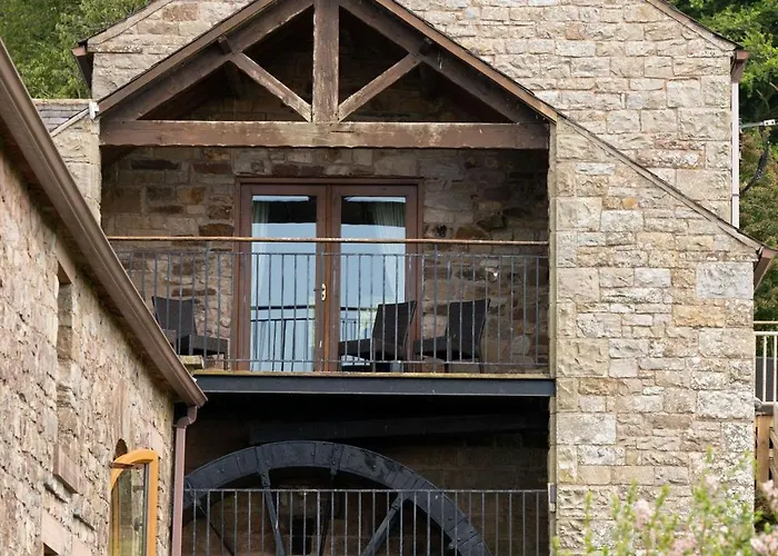 Mill Barn, Castle Carrock, Dogs Welcome, Hot Tub With Countryside And Reservoir Views